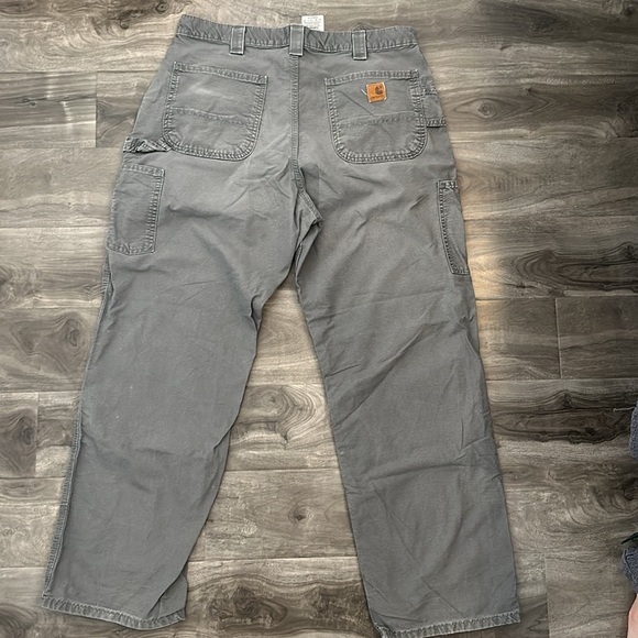 Carhartt pants 36x32 men’s - Picture 2 of 3
